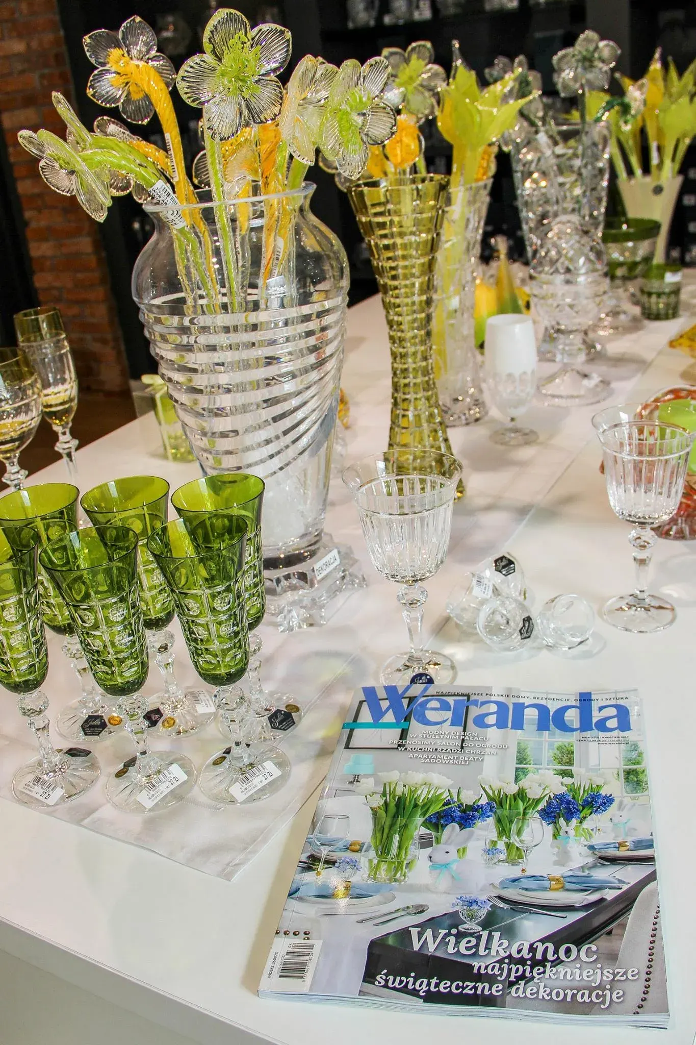 European lifestyle and design tableware distributed by Yicai